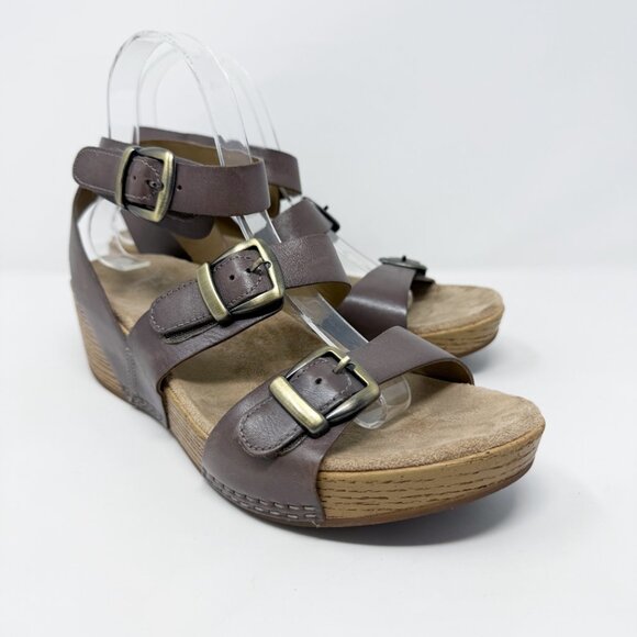 Dansko Taupe Leather Wedge Sandals Size EU 39/US 8.5-9 Comfort Shoes Open Toe - Picture 11 of 11